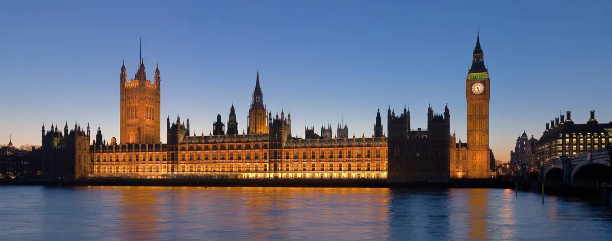 Le Parlement britannique au crépuscule
